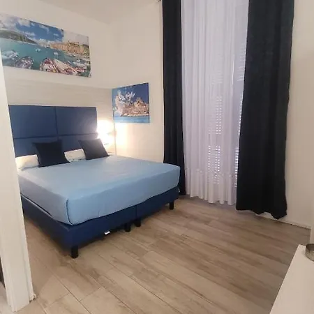 特莱索格尼5号旅舍 4*