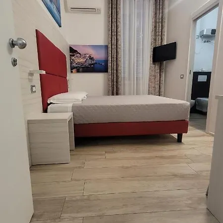 特莱索格尼5号旅舍 招待所 4*