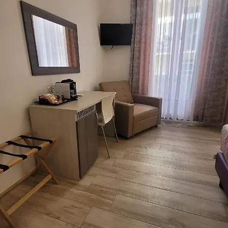 特莱索格尼5号旅舍